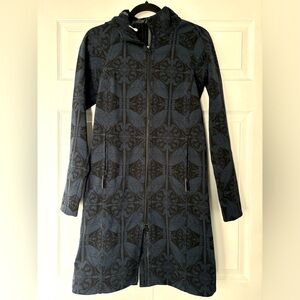 LULULEMON apres yoga jacket